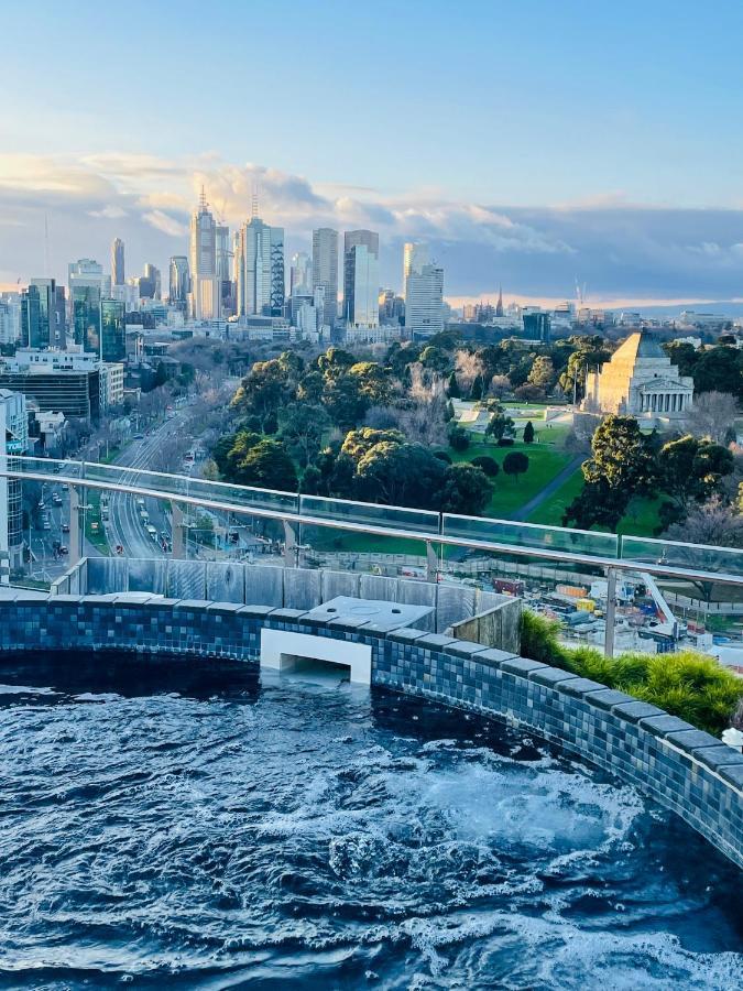 Cozy 1 Bed Apt & Spa,Free Parking ,Phenomena Views Melbourne Luaran gambar